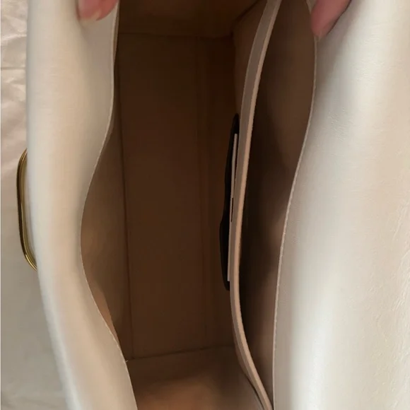 Alexander McQueen Cream and Gold Clutch - Picture 2 of 2